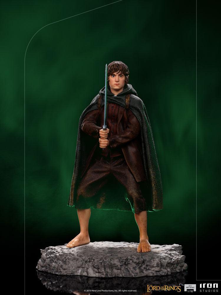 IRO29355 The Lord of the Rings - Frodo 1:10 Scale Statue - Iron Studios - Titan Pop Culture