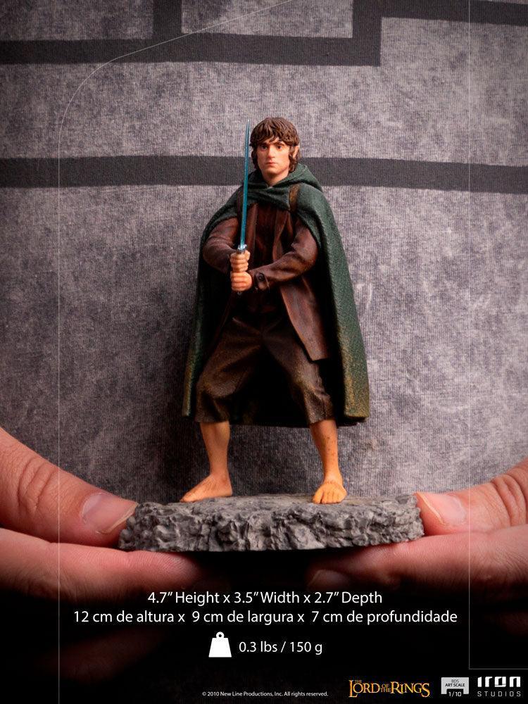 IRO29355 The Lord of the Rings - Frodo 1:10 Scale Statue - Iron Studios - Titan Pop Culture