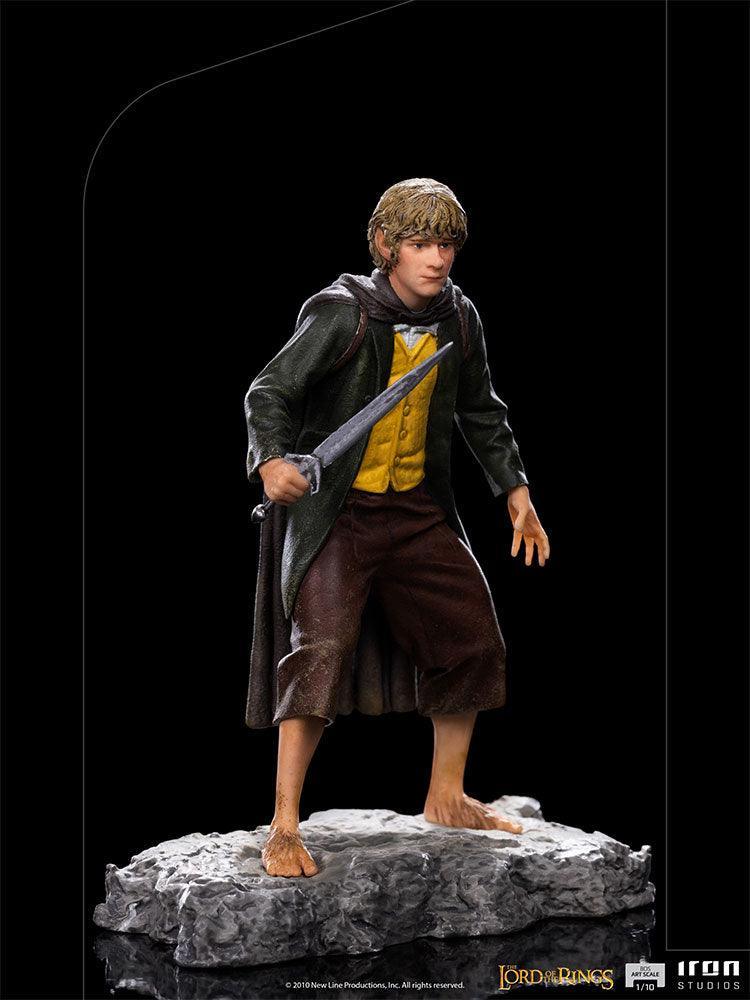 IRO29379 The Lord of the Rings - Merry 1:10 Scale Statue - Iron Studios - Titan Pop Culture