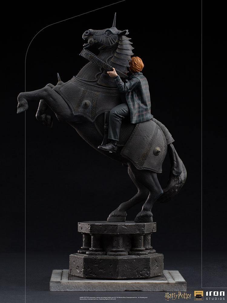 IRO34997 Harry Potter - Ron Weasley Deluxe 1:10 Scale Statue - Iron Studios - Titan Pop Culture