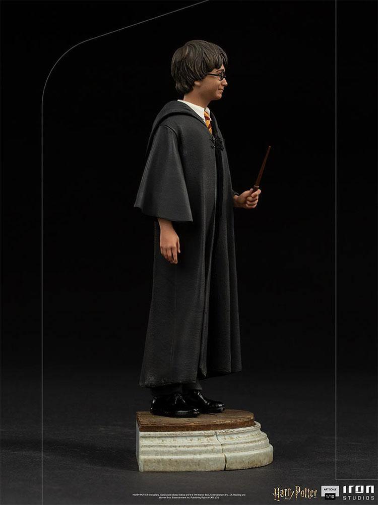 IRO35017 Harry Potter - Harry 20th Anniversary 1:10 Scale Statue - Iron Studios - Titan Pop Culture