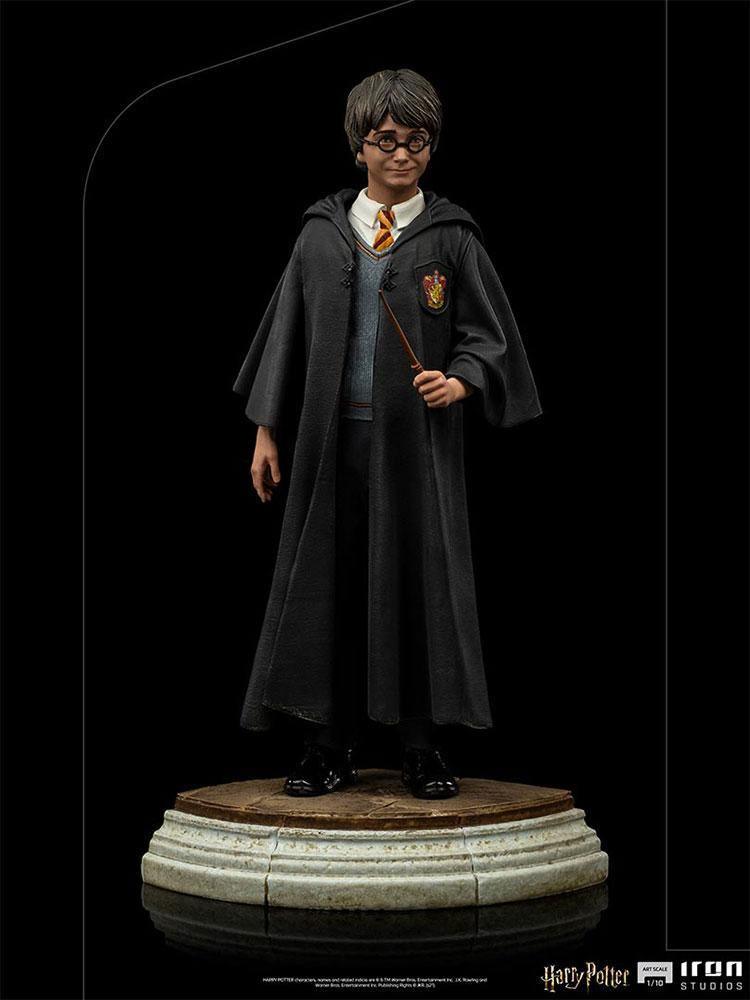 IRO35017 Harry Potter - Harry 20th Anniversary 1:10 Scale Statue - Iron Studios - Titan Pop Culture