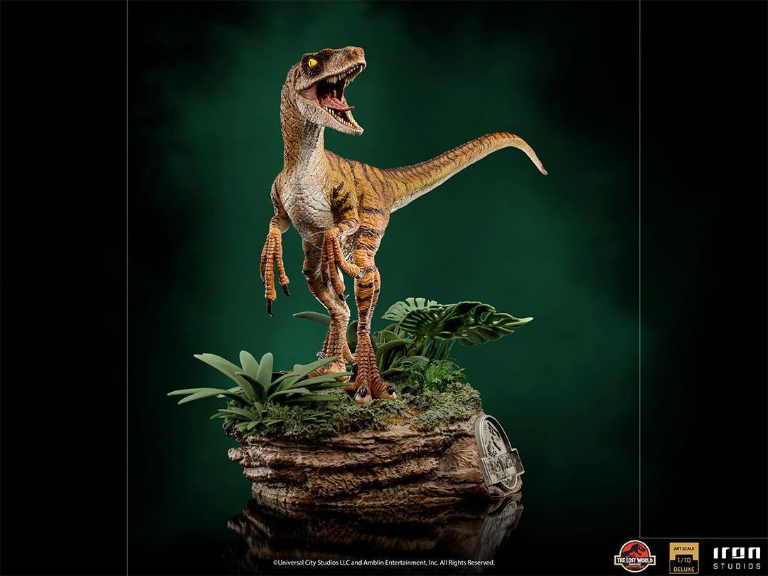 IRO50324 Jurassic Park 2: Lost World - Velociraptor Deluxe 1:10 Scale Statue - Iron Studios - Titan Pop Culture