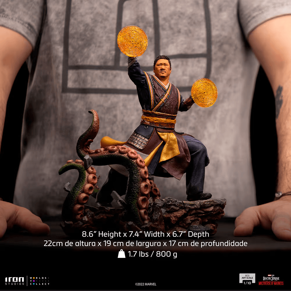 IRO50805 Doctor Strange 2: Multiverse of Madness - Wong 1:10 Scale Statue - Iron Studios - Titan Pop Culture