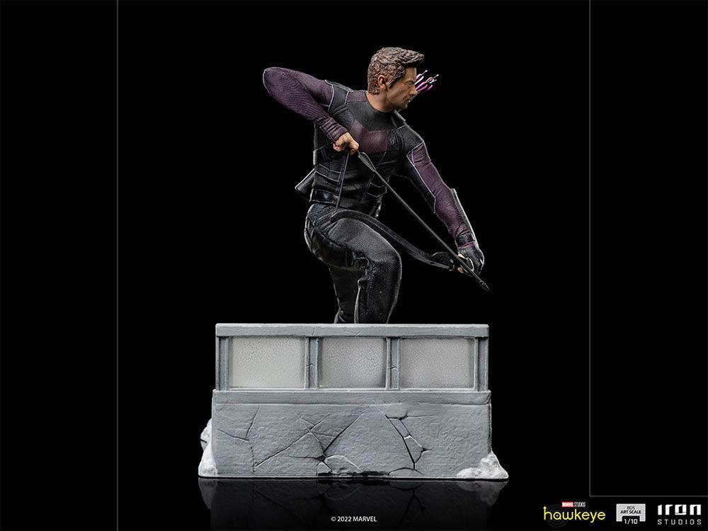 IRO50843 Hawkeye (TV) - Clint Barton 1:10 Scale Statue - Iron Studios - Titan Pop Culture