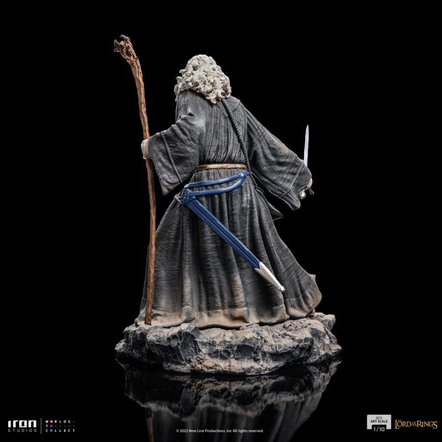IRO51079 The Lord of the Rings - Gandalf 1:10 Scale Statue - Iron Studios - Titan Pop Culture