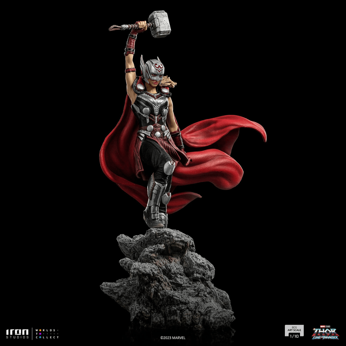 IRO51260 Thor 4: Love and Thunder - Mighty Thor (Jane Foster) 1:10 Scale Statue - Iron Studios - Titan Pop Culture