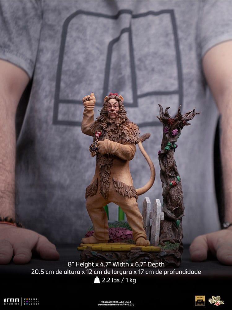 IRO51307 Wizard of Oz - Cowardly Lion Deluxe 1:10 Scale Statue - Iron Studios - Titan Pop Culture