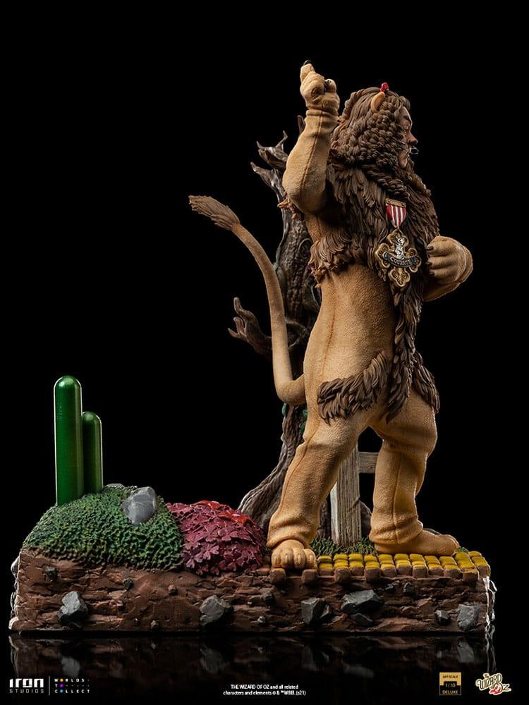 IRO51307 Wizard of Oz - Cowardly Lion Deluxe 1:10 Scale Statue - Iron Studios - Titan Pop Culture