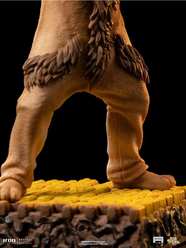 IRO51345 Wizard of Oz - Cowardly Lion 1:10 Scale Statue - Iron Studios - Titan Pop Culture