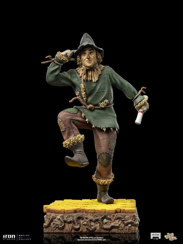 IRO51369 Wizard of Oz - Scarecrow 1:10 Scale Statue - Iron Studios - Titan Pop Culture