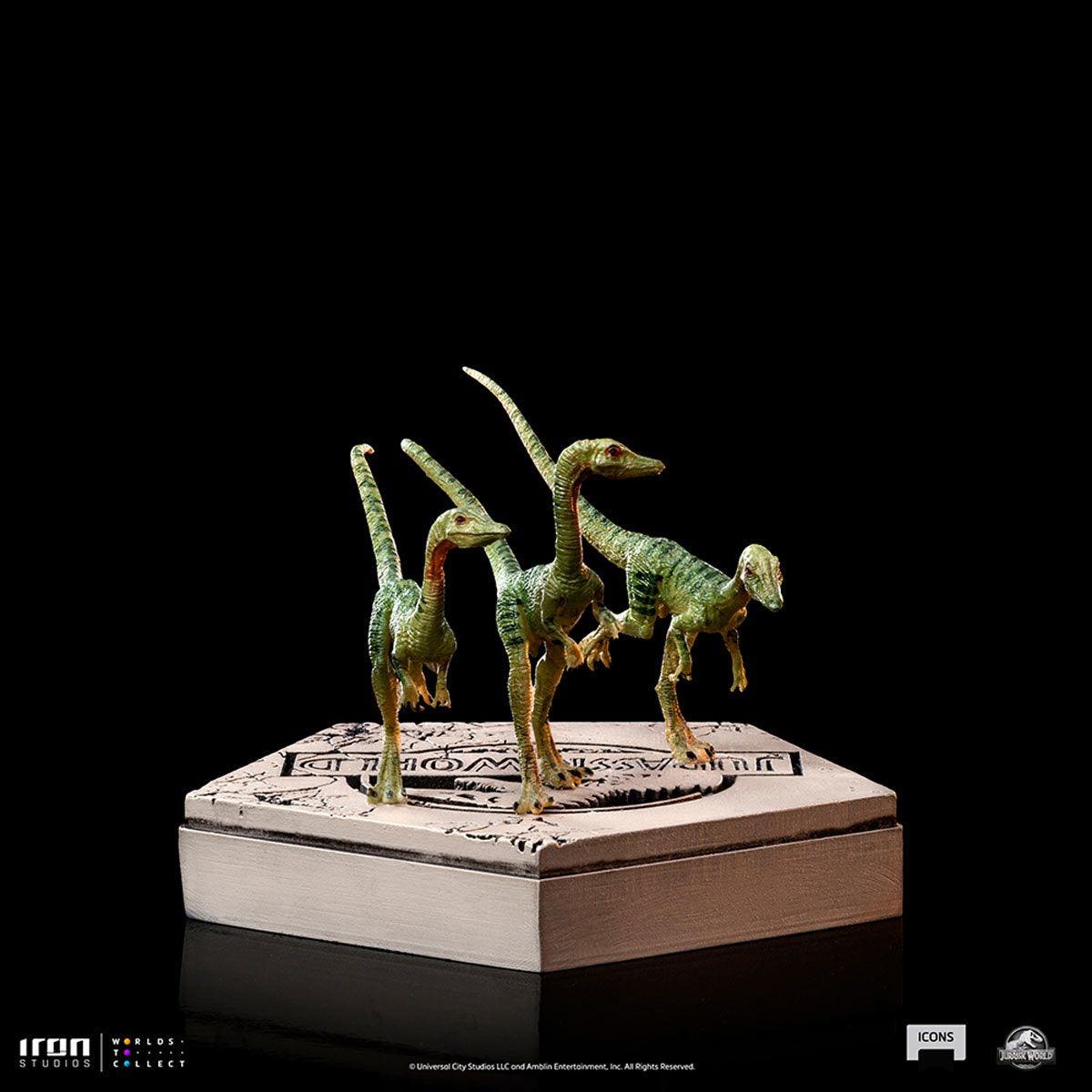 IRO52007 Jurassic World - Compsognatus Icons Statue - Iron Studios - Titan Pop Culture