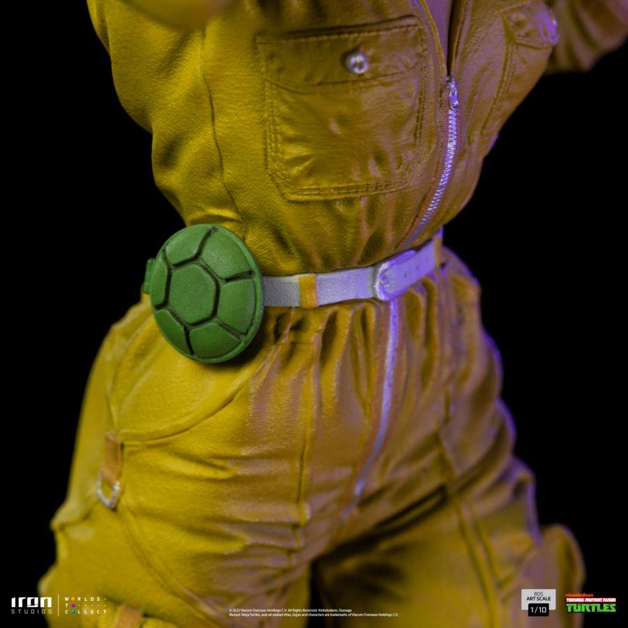 IRO52120 Teenage Mutant Ninja Turtles (tv 1987) - April O'Neil 1:10 Scale Statue - Iron Studios - Titan Pop Culture
