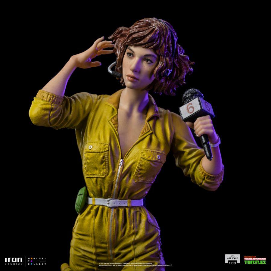 IRO52120 Teenage Mutant Ninja Turtles (tv 1987) - April O'Neil 1:10 Scale Statue - Iron Studios - Titan Pop Culture