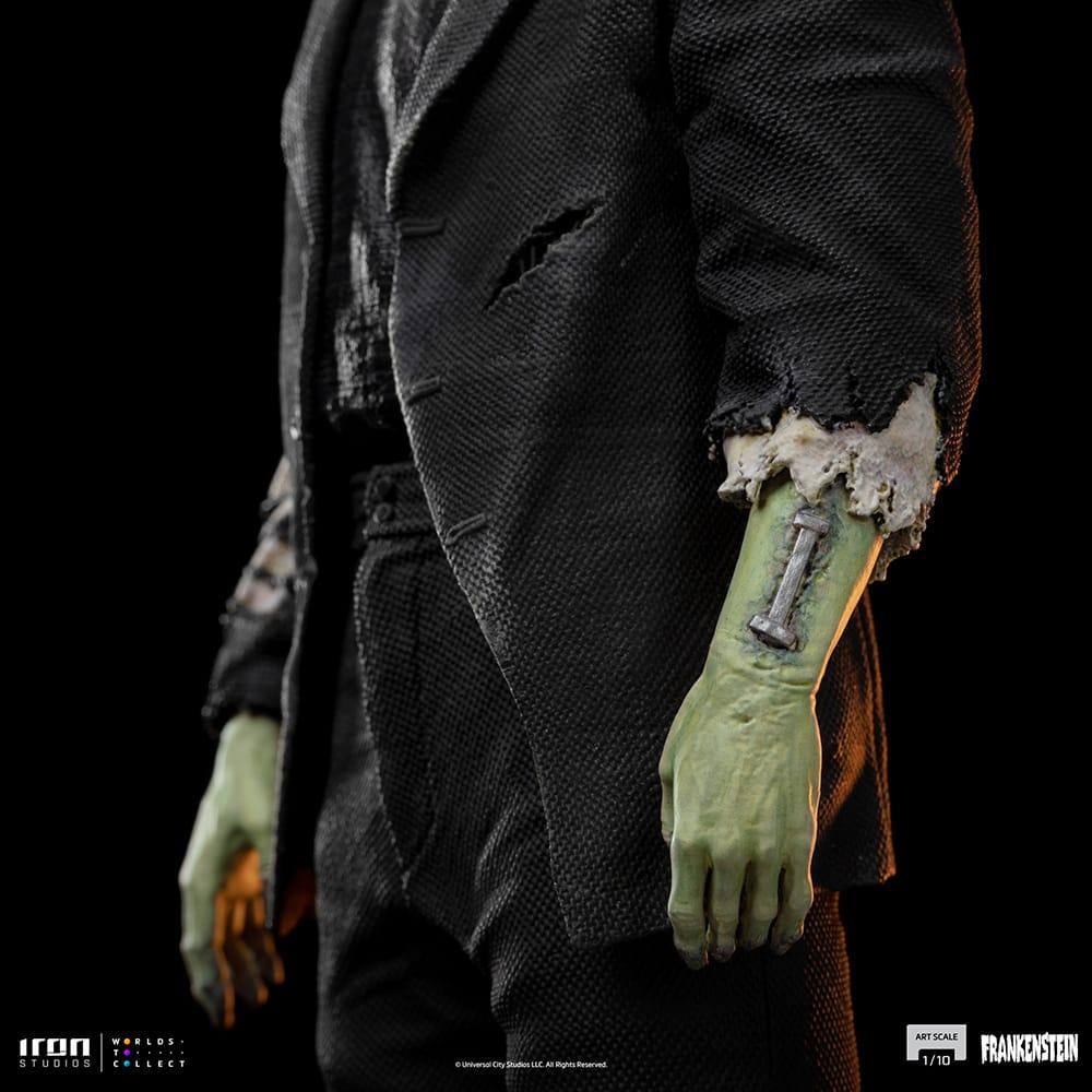 IRO52441 Universal Monsters - Frankenstein 1:10 Scale Statue - Iron Studios - Titan Pop Culture