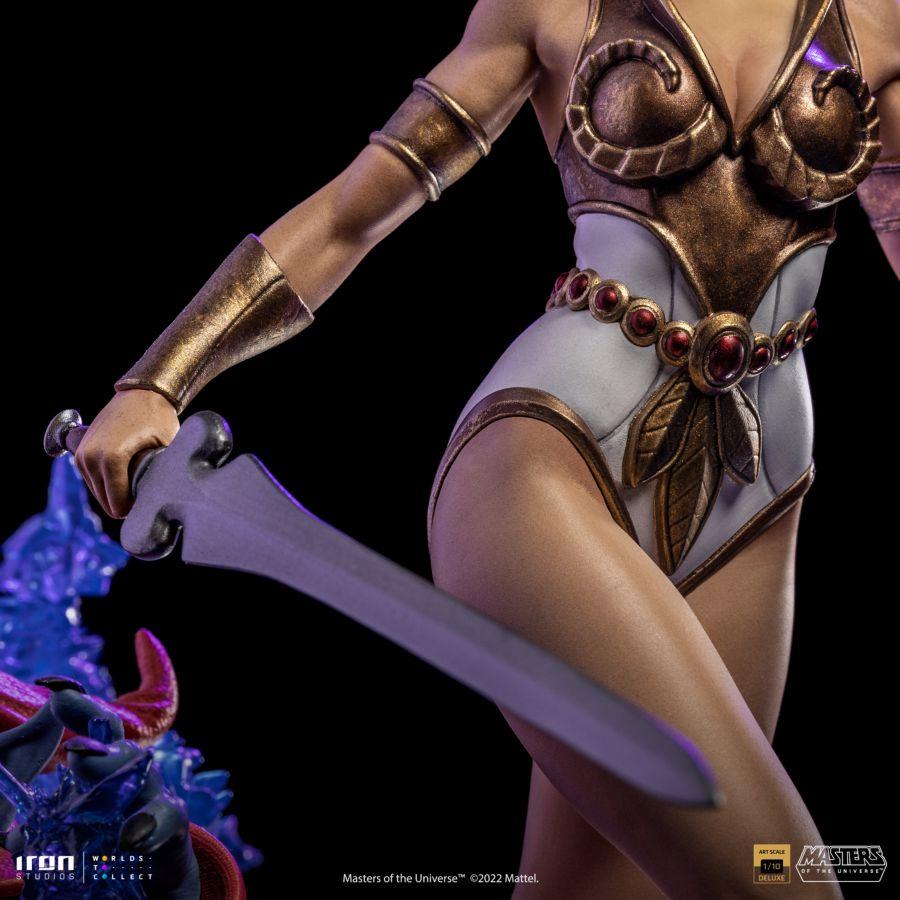 IRO52465 Masters of the Universe - Teela and Orko Deluxe 1:10 Statue - Iron Studios - Titan Pop Culture