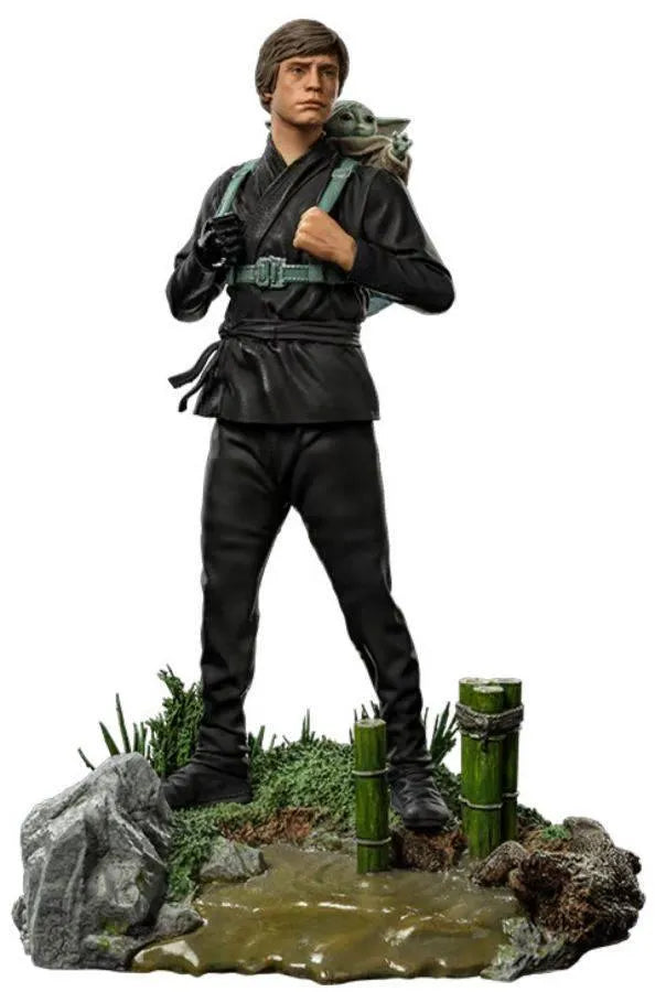 IRO52502 Star Wars: Book of Boba Fett - Luke and Grogu Training 1:10 Scale Statue - Iron Studios - Titan Pop Culture