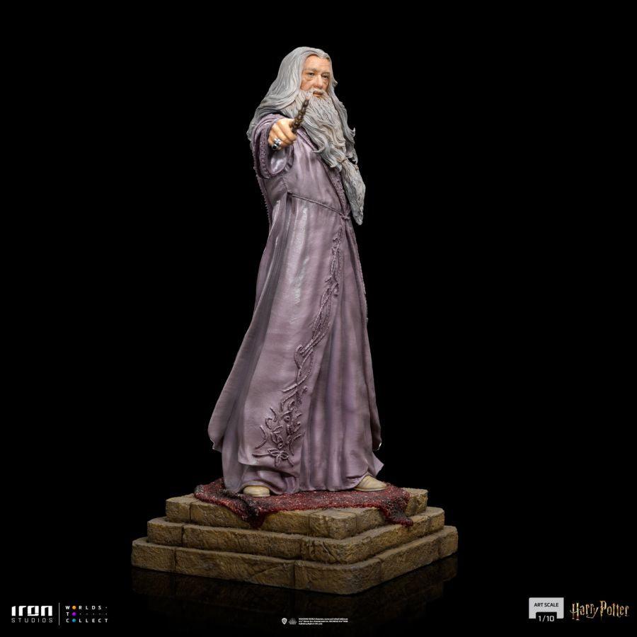 IRO52694 Harry Potter - Albus Dumbledore 1:10 Scale Statue - Iron Studios - Titan Pop Culture