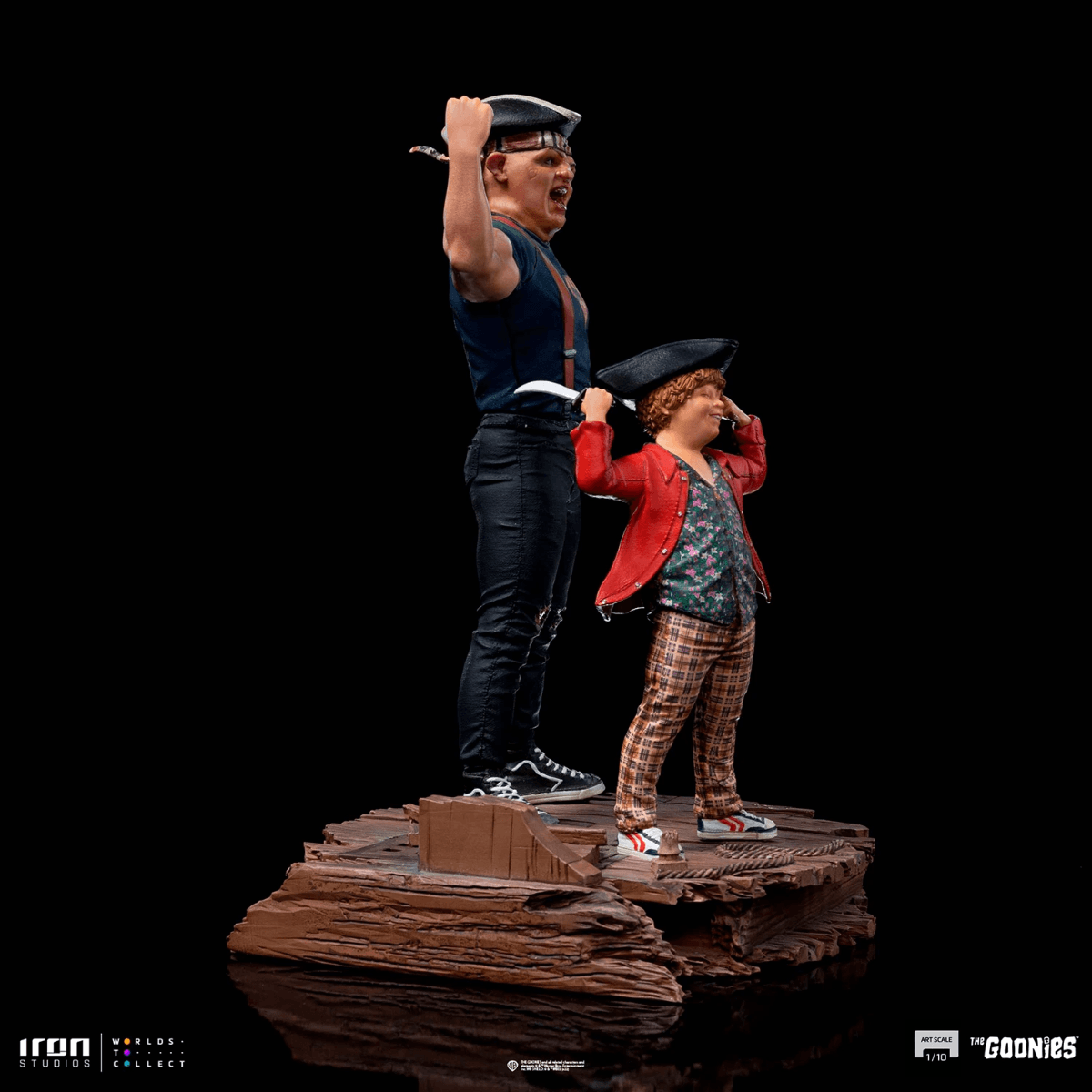 IRO52762 The Goonies - Sloth & Chunk 1:10 Scale Statue - Iron Studios - Titan Pop Culture