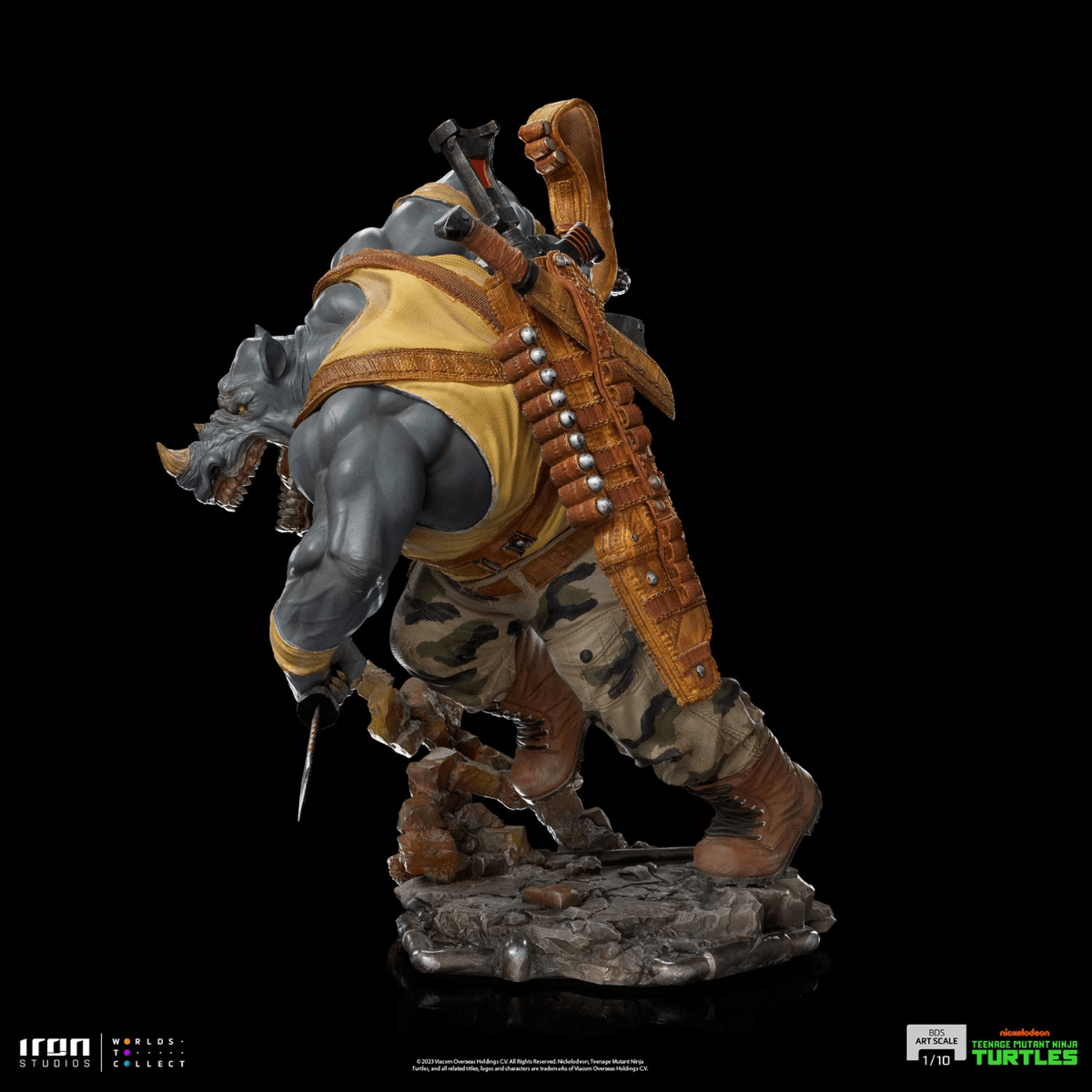 IRO53219 Teenage Mutant Ninja Turtles - Rocksteady 1:10 Scale Statue - Iron Studios - Titan Pop Culture