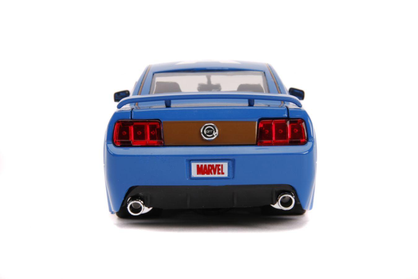 JAD31187 Marvel Comics - Captain America 2006 Ford Mustang GT 1:24 Scale Hollywood Ride - Jada Toys - Titan Pop Culture