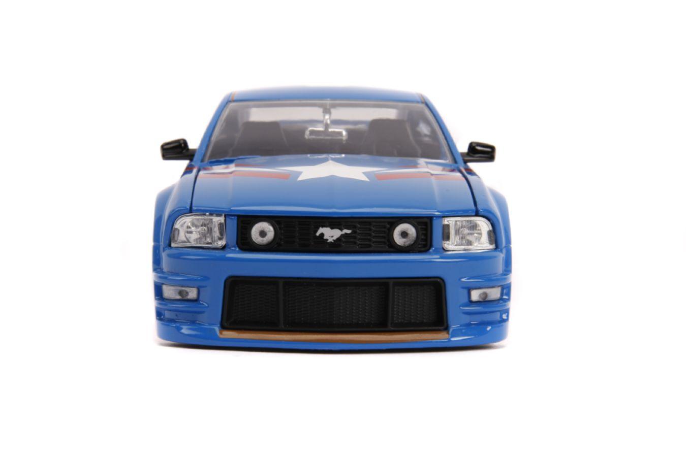 JAD31187 Marvel Comics - Captain America 2006 Ford Mustang GT 1:24 Scale Hollywood Ride - Jada Toys - Titan Pop Culture