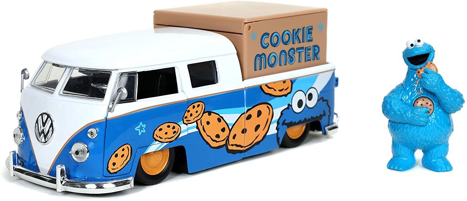 JAD31751 Sesame Street - '63 VW Bus w/Cookie Monster 1:24 Scale Hollywood Ride - Jada Toys - Titan Pop Culture