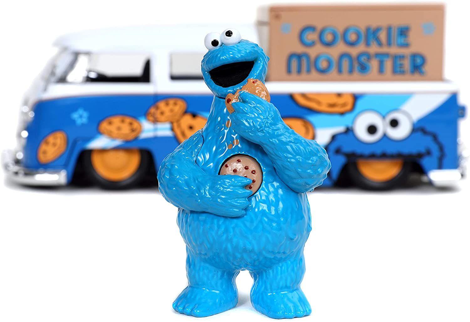 JAD31751 Sesame Street - '63 VW Bus w/Cookie Monster 1:24 Scale Hollywood Ride - Jada Toys - Titan Pop Culture