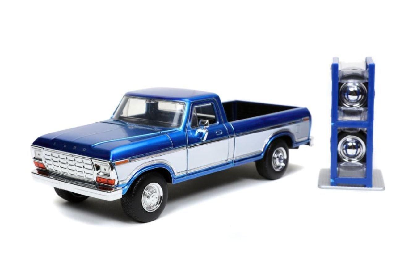 JAD32309 Just Trucks - Ford F-150 1979 Blue 1:24 Scale Diecast Vehicle - Jada Toys - Titan Pop Culture