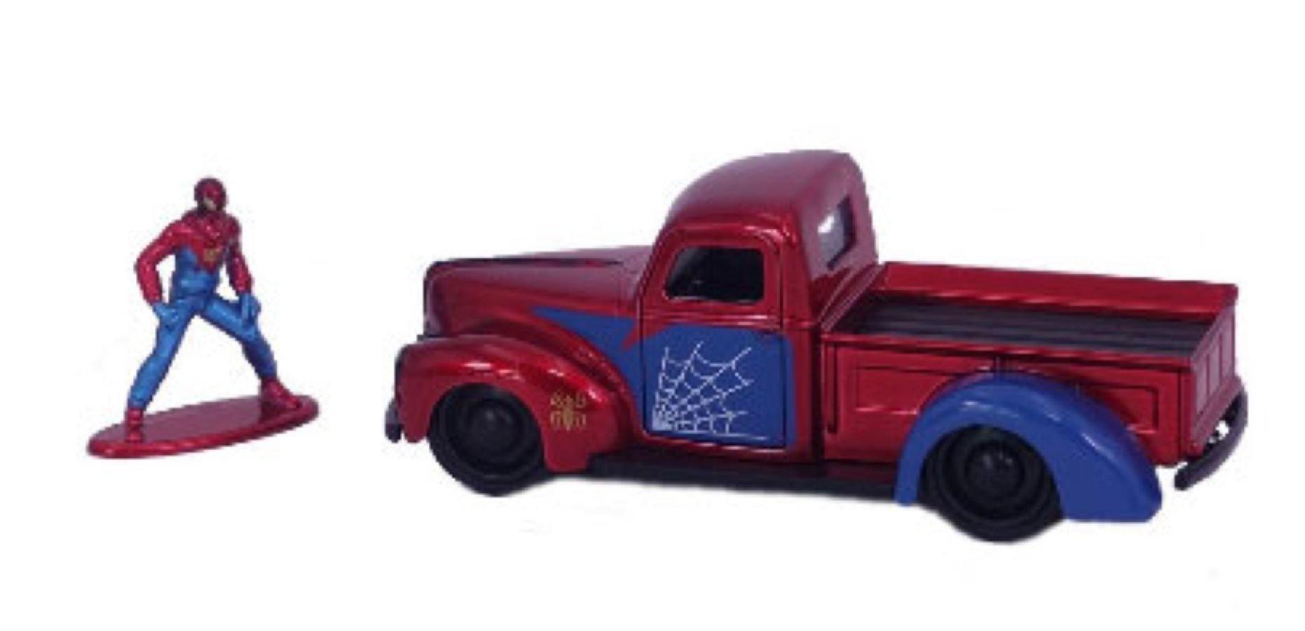 JAD33075 Marvel Comics - 1941 Ford Pick Up with Proto Suit Spider-Man 1:32 Scale Hollywood Ride - Jada Toys - Titan Pop Culture