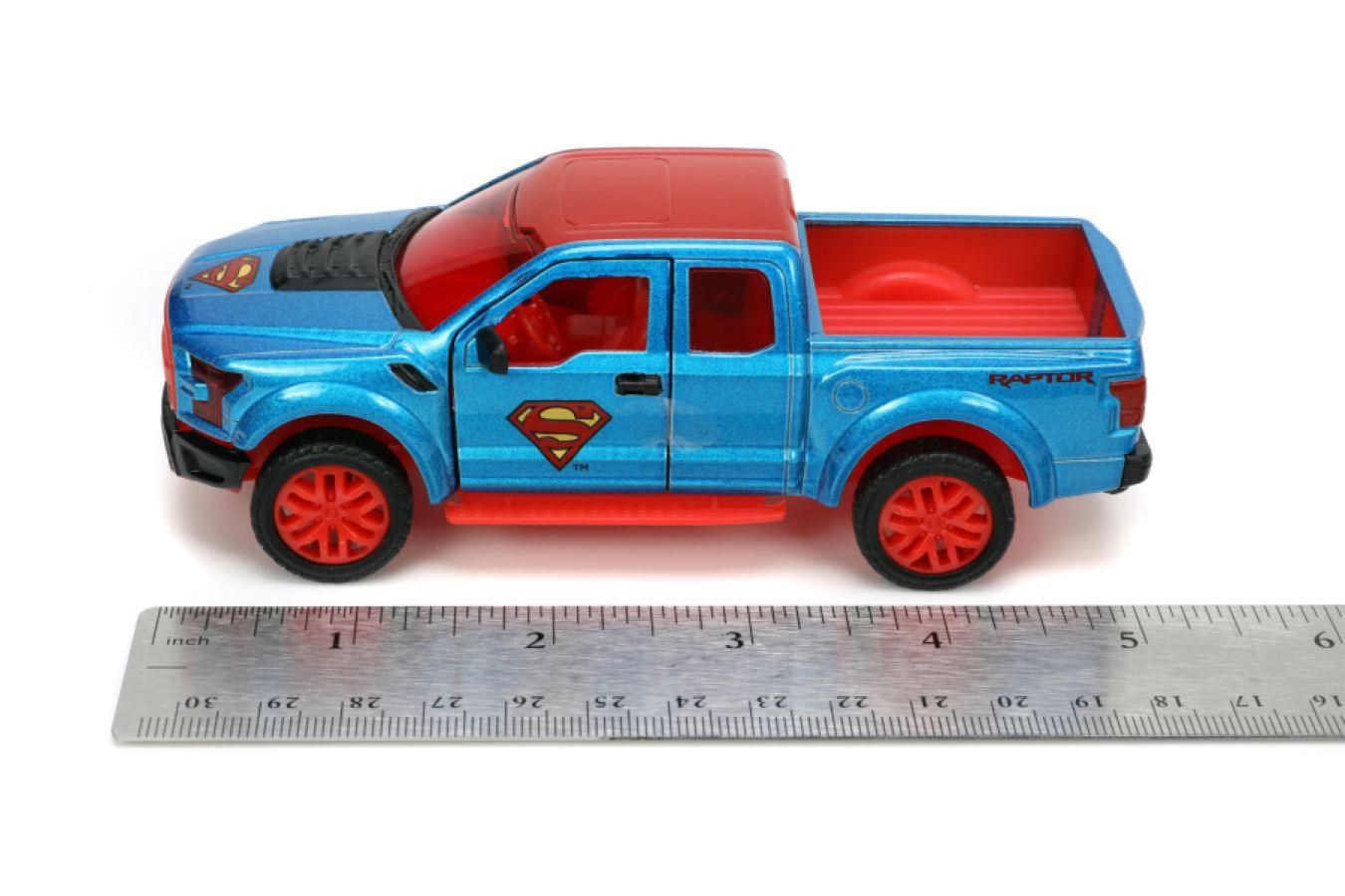 JAD33092 DC - 2017 Ford F-150 Raptor W/Superman 1:32 Scale - Jada Toys - Titan Pop Culture