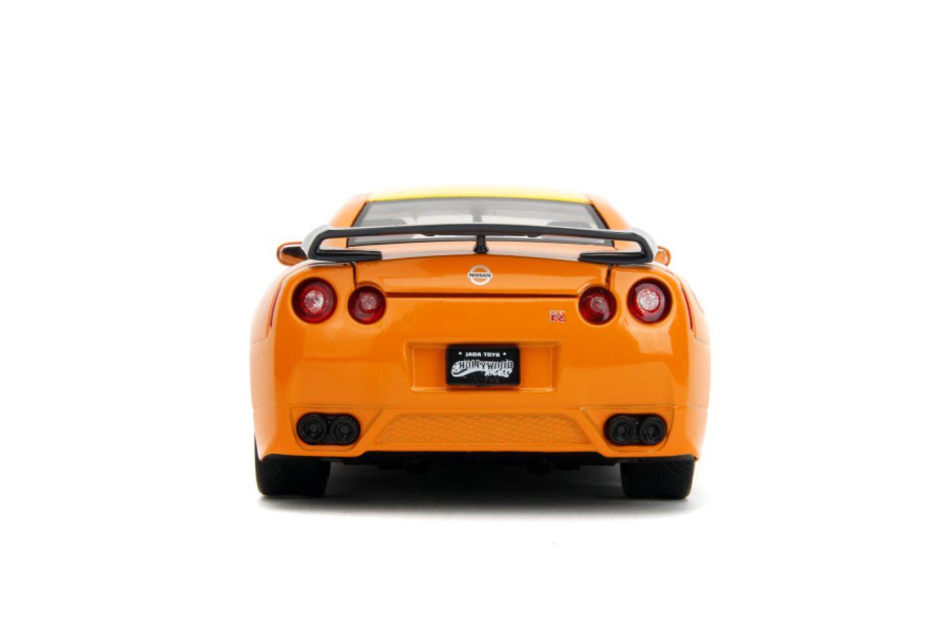 JAD33691 Naruto - Nissan GT-R R35 (2009) 1:24 Scale with Naruto Figure Hollywood Rides Diecast Vehicle - Jada Toys - Titan Pop Culture