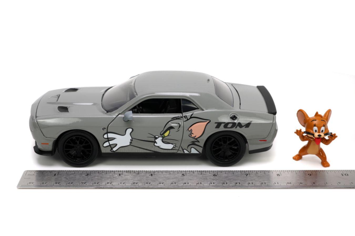 JAD33722 Tom & Jerry - HWR with Figure 1:24 Scale - Jada Toys - Titan Pop Culture