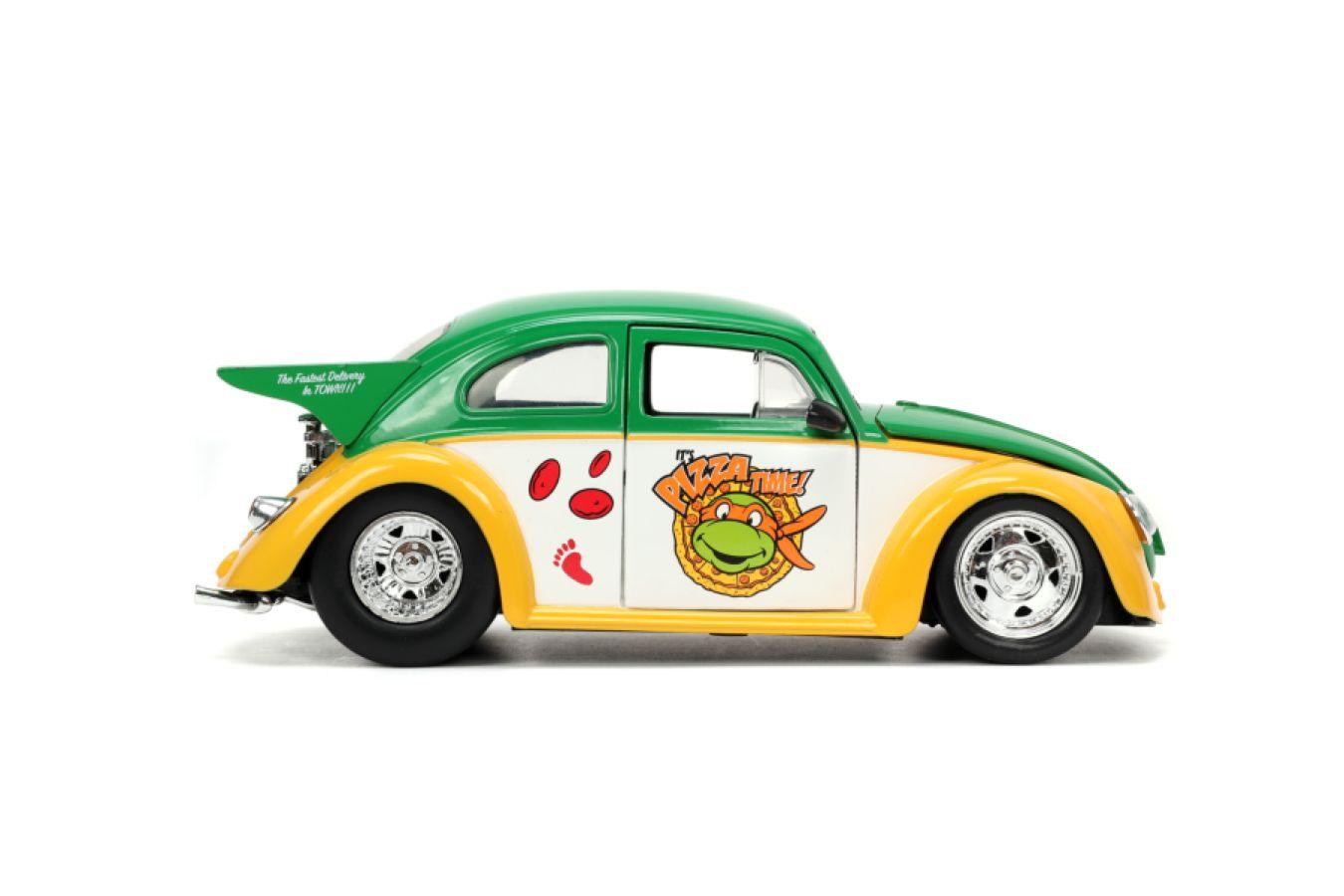 JAD33741 Teenage Mutant Ninja Turtles (TV 1987) - VW Beetle with Michelangelo 1:24 Scale - Jada Toys - Titan Pop Culture