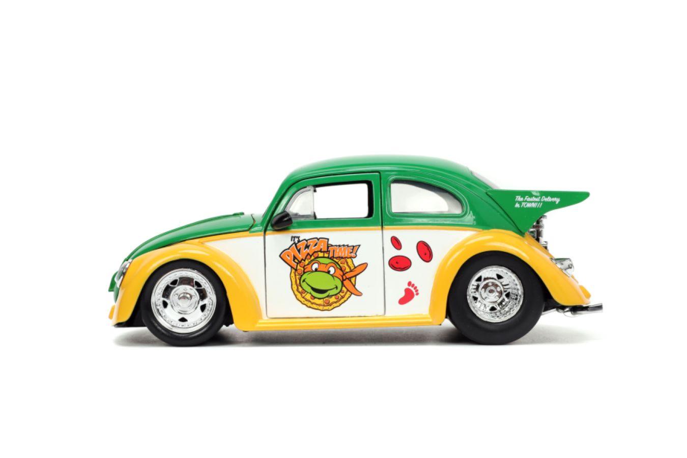 JAD33741 Teenage Mutant Ninja Turtles (TV 1987) - VW Beetle with Michelangelo 1:24 Scale - Jada Toys - Titan Pop Culture