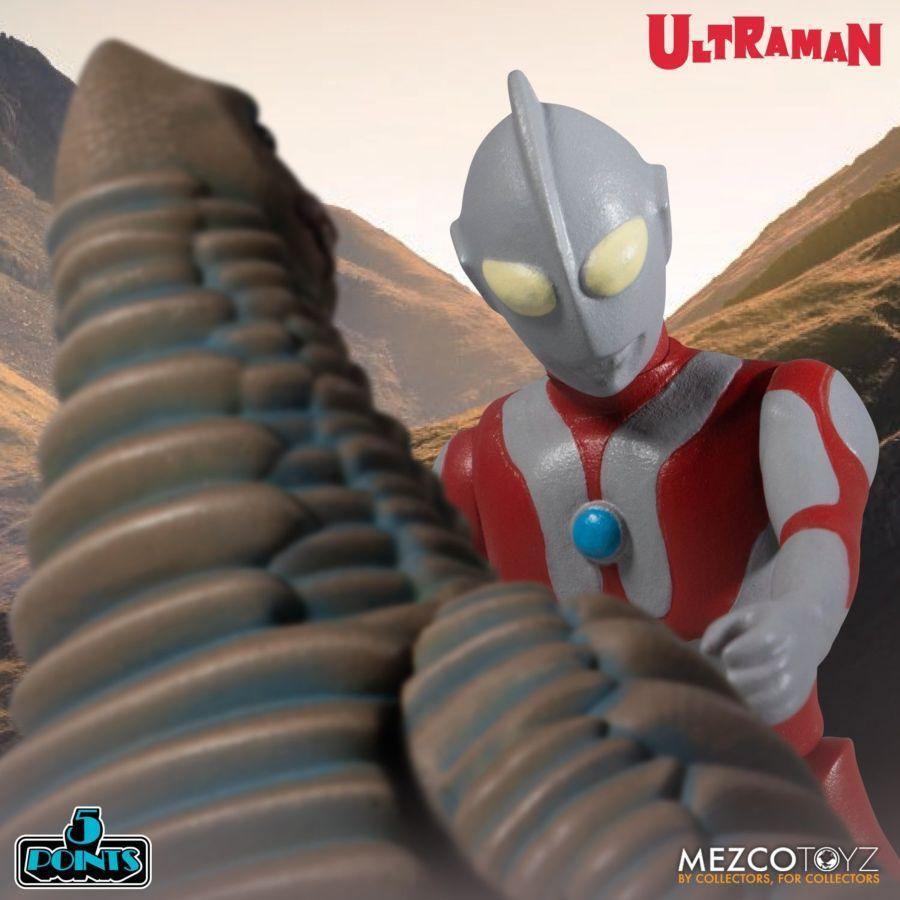 MEZ18055 Ultraman - Ultraman & Red King Boxed Set - Mezco Toyz - Titan Pop Culture