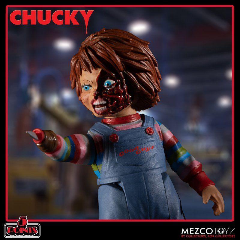 MEZ18112 Child's Play - Chucky 5 Points Deluxe Action Figure Set - Mezco Toyz - Titan Pop Culture