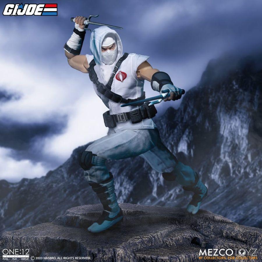 MEZ76199 G.I. Joe - Storm Shadow ONE:12 Collective Figure - Mezco Toyz - Titan Pop Culture