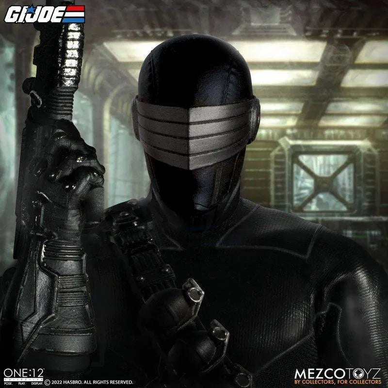 MEZ76391 G.I. Joe - Snake Eyes Dlx One:12 Collective Action Figure - Mezco Toyz - Titan Pop Culture