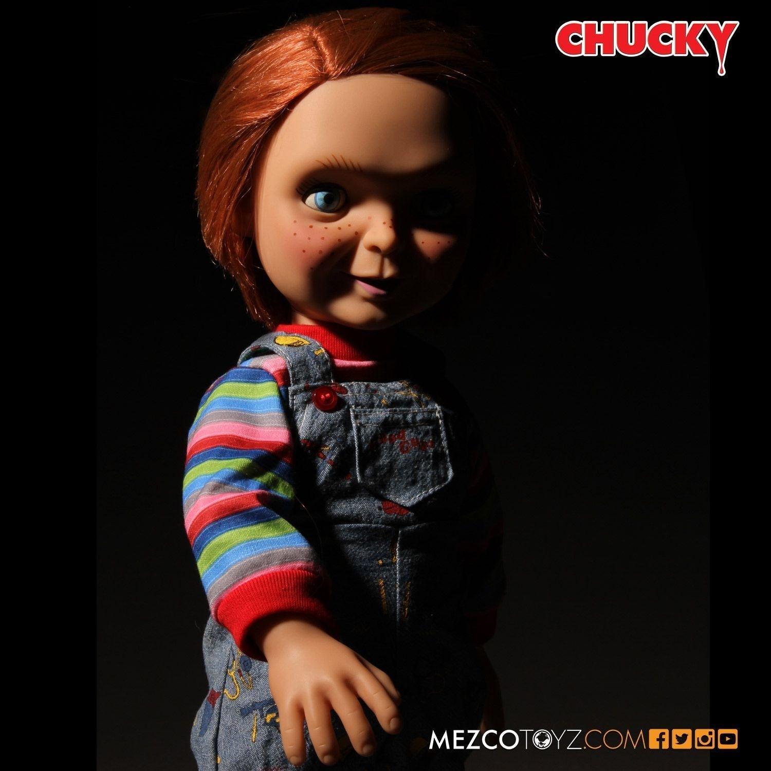 MEZ78004 Child's Play - Good Guys 15" Chucky Doll - Mezco Toyz - Titan Pop Culture