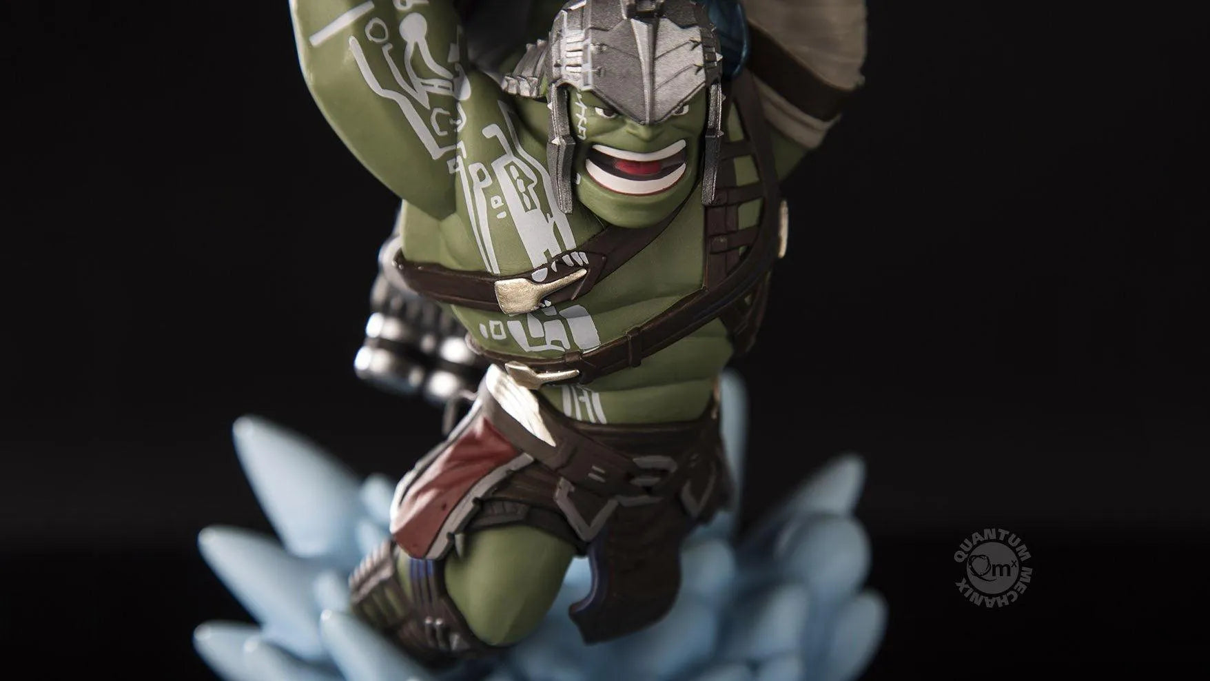 QMXMVL-0024 Thor 3: Ragnarok - Gladiator Hulk Q-Fig Max Diorama - Quantum Mechanix - Titan Pop Culture