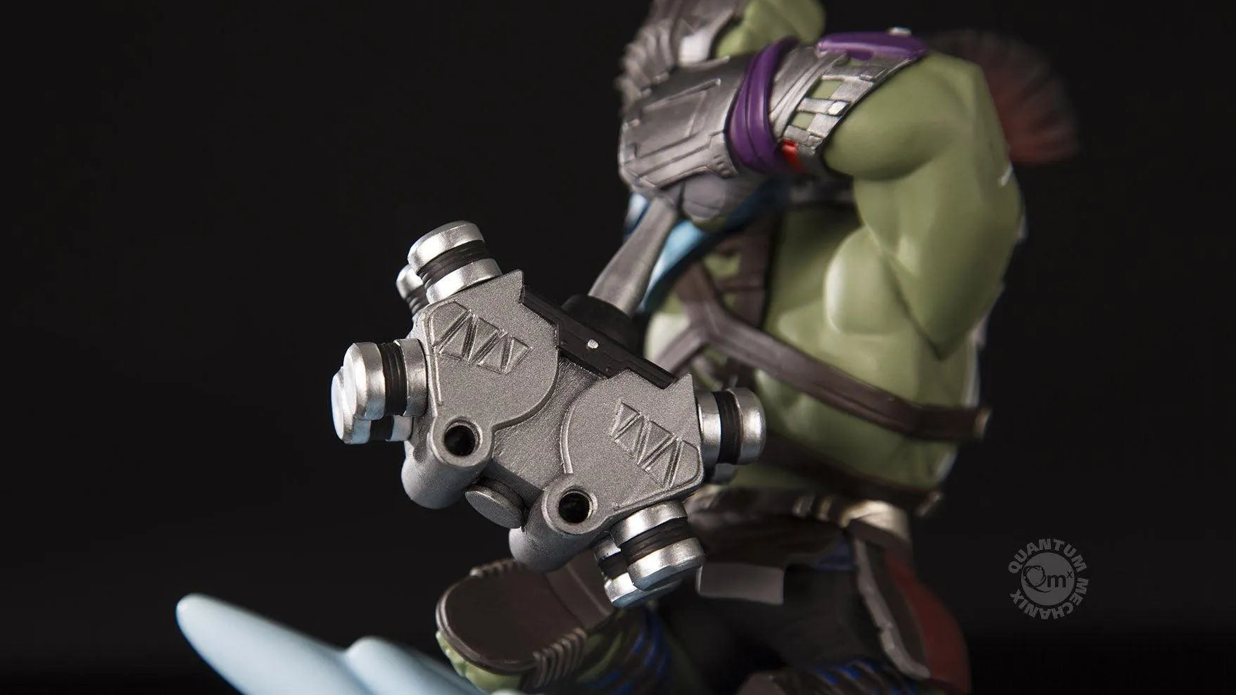 QMXMVL-0024 Thor 3: Ragnarok - Gladiator Hulk Q-Fig Max Diorama - Quantum Mechanix - Titan Pop Culture