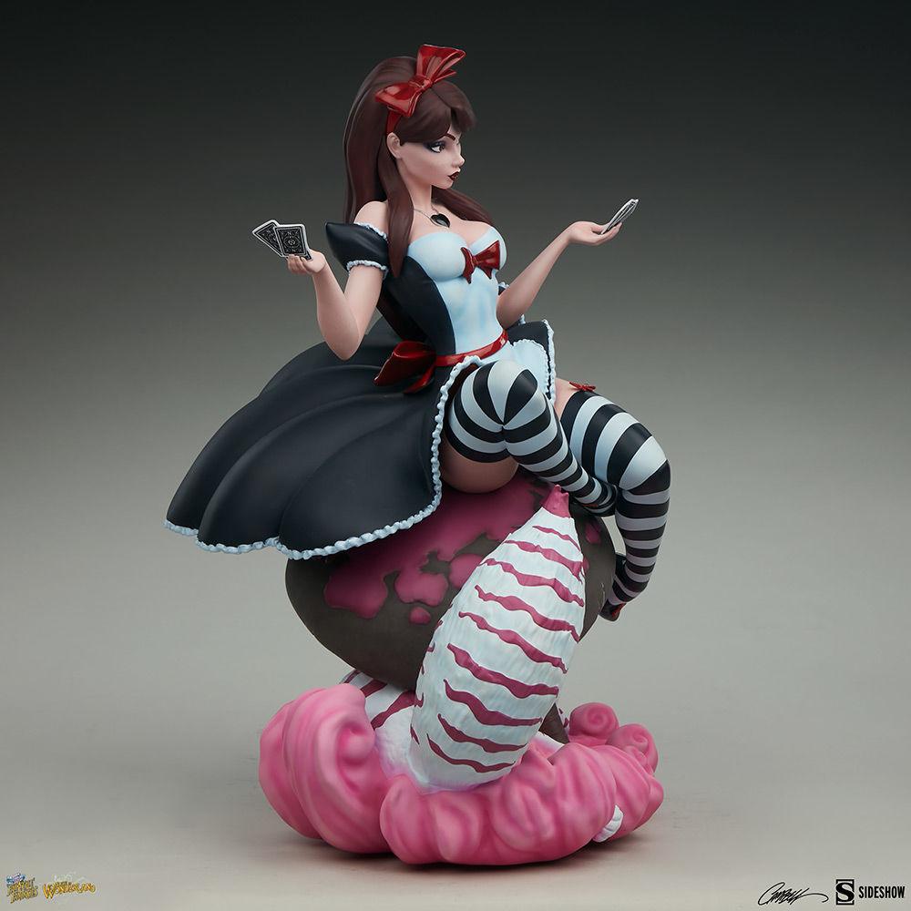 SID2005062 Fairytale Fantasies - Alice in Wonderland Game of Hearts Statue - Sideshow Collectibles - Titan Pop Culture