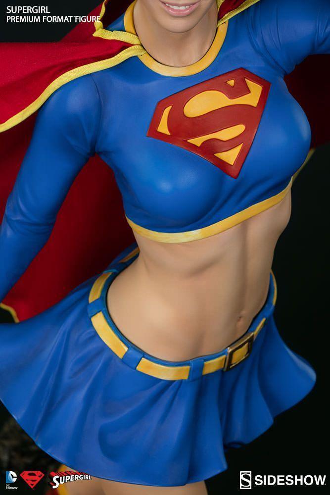 SID300264 Superman - Supergirl Premium Format 1:4 Scale Statue - Sideshow Collectibles - Titan Pop Culture