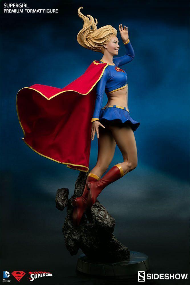 SID300264 Superman - Supergirl Premium Format 1:4 Scale Statue - Sideshow Collectibles - Titan Pop Culture