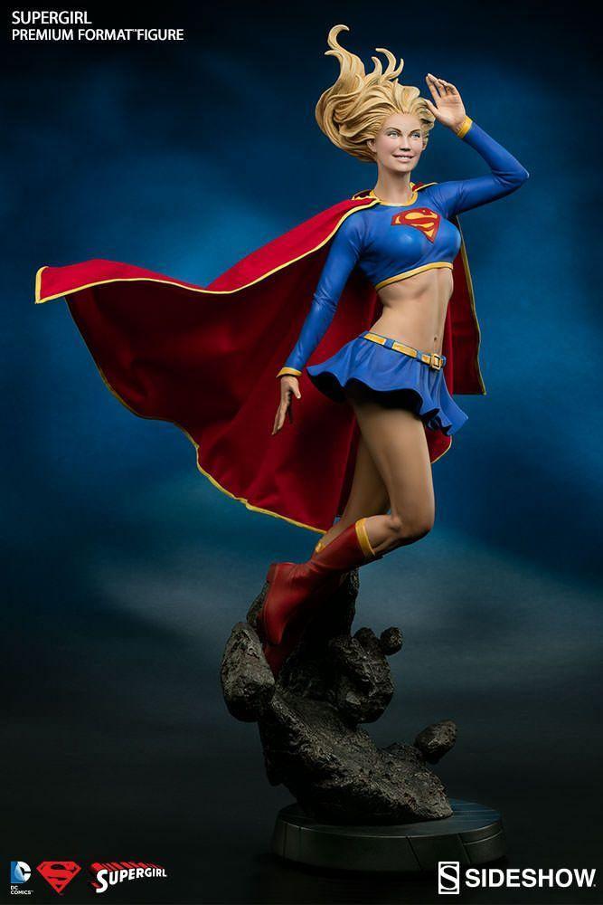 SID300264 Superman - Supergirl Premium Format 1:4 Scale Statue - Sideshow Collectibles - Titan Pop Culture