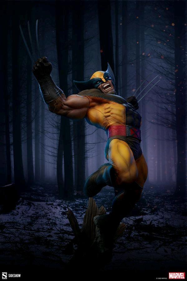 SID300731 X-Men - Wolverine Premium Format Statue - Sideshow Collectibles - Titan Pop Culture