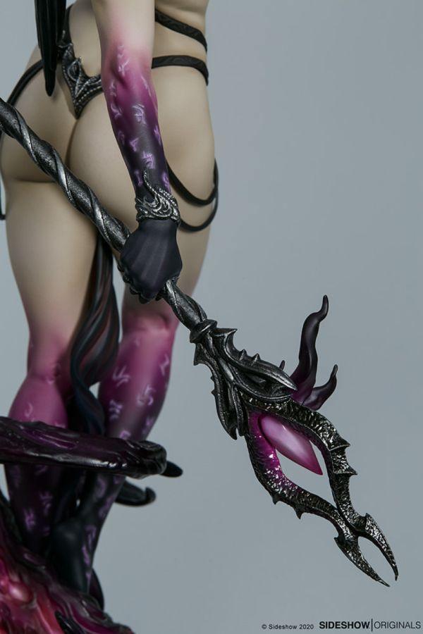 SID300757 Sideshow Originals - Dark Sorceress Statue - Iron Studios - Titan Pop Culture