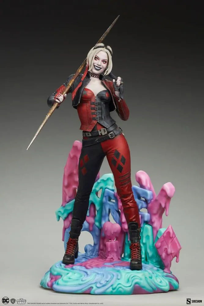 SID300818 The Suicide Squad - Harley Quinn Premium Format Statue - Sideshow Collectibles - Titan Pop Culture