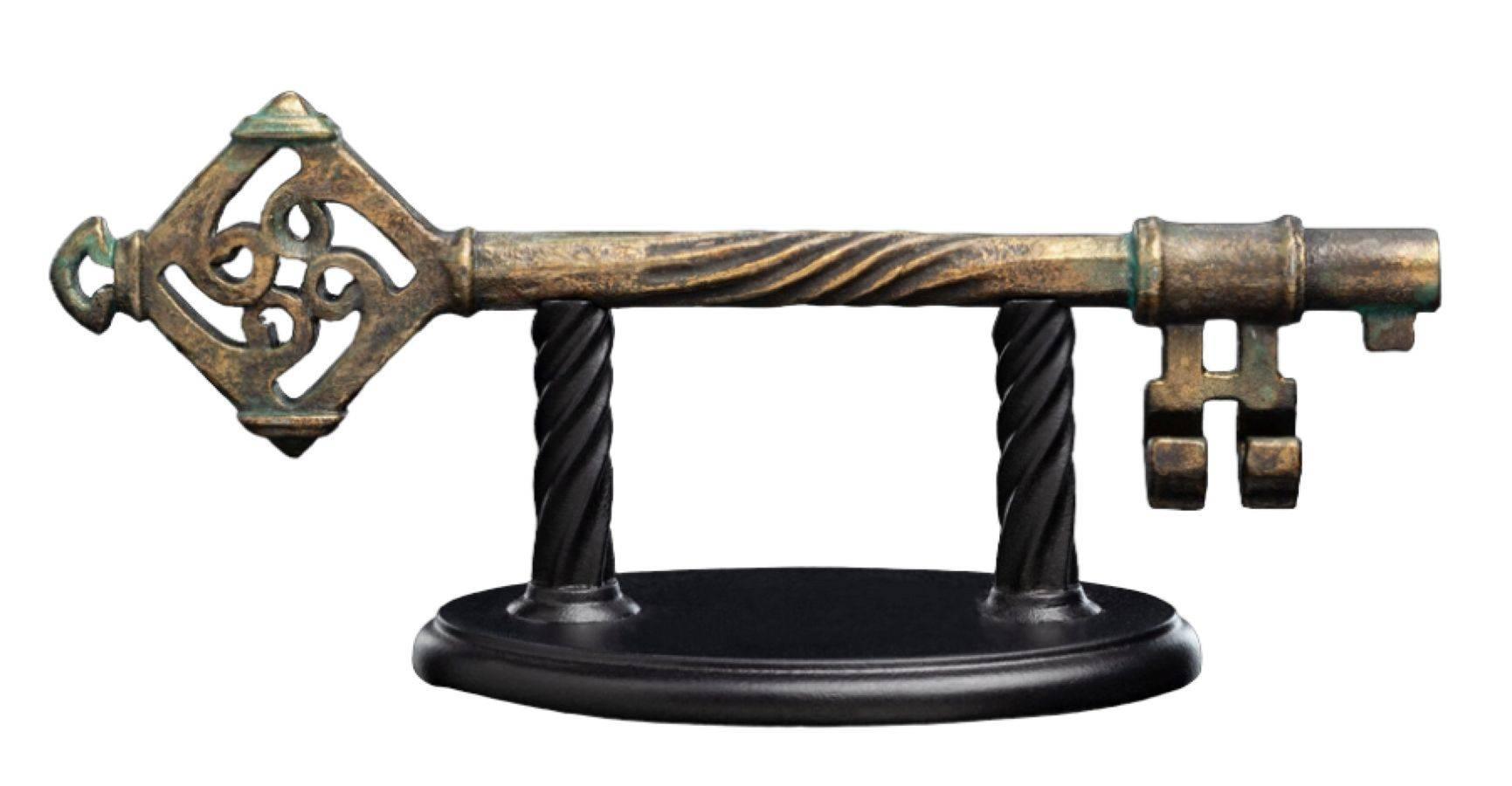 WET04142 The Lord of the Rings - Key to Bag End 1:1 Scale Prop Replica - Weta Workshop - Titan Pop Culture